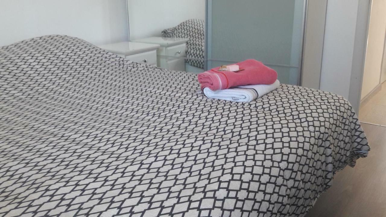 Arno'S Place Oostende Bagian luar foto